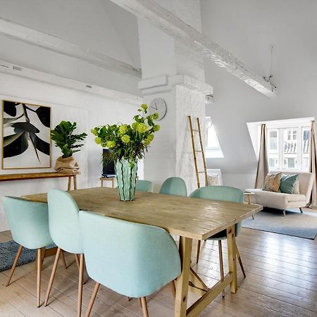 Sanders Main - Endearing Two-Bedroom Duplex Apartment With A Balcony Next To Magical Nyhavn Kopenhag Dış mekan fotoğraf